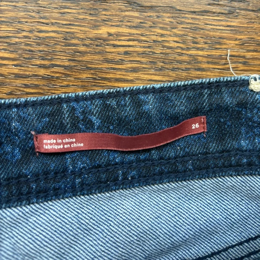 Anthropologie Pilcro Slim Boyfriend Jean in Dark Wash. Size 26. - Picture 4 of 8